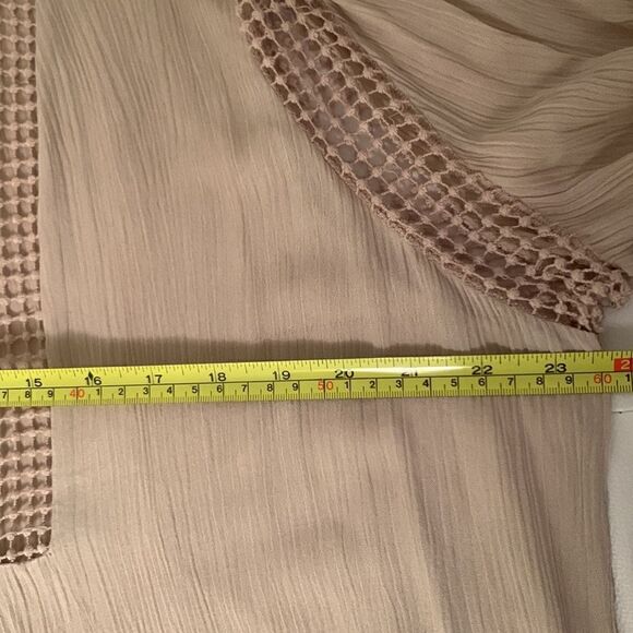 Joseph A. Viscose Crinkle Top With Crochet Detail Tunic Size XL - Picture 4 of 12